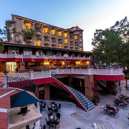 Resort Grand Yazici Club Palace 5*