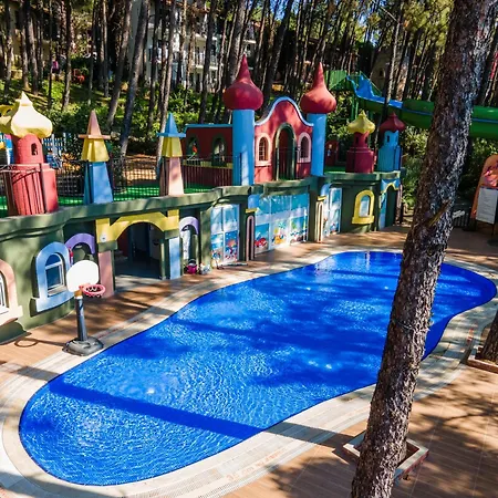Grand Yazici Club Palace 5* Marmaris